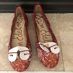 SAM EDELMAN PAISLEY FELICIA RED FLATS Sz 7 BNIB/NWT